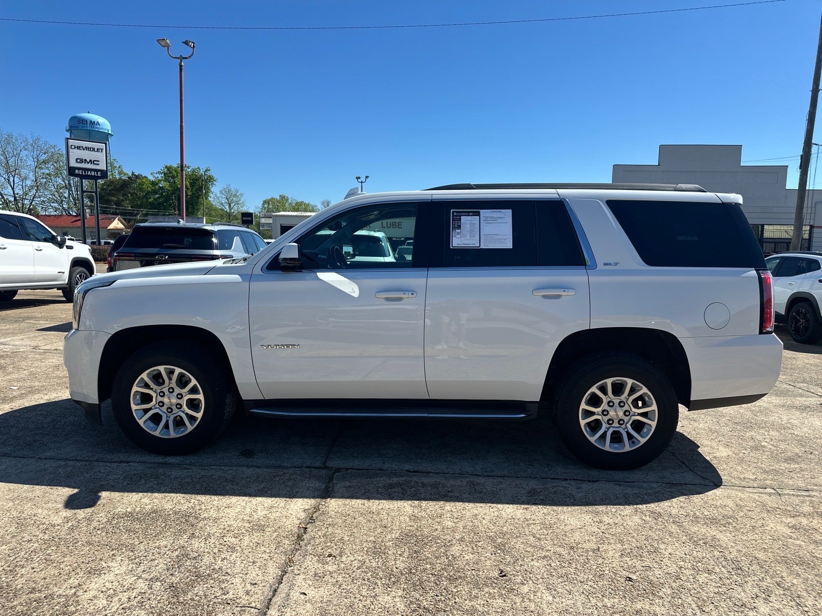 2017 GMC Yukon SLT