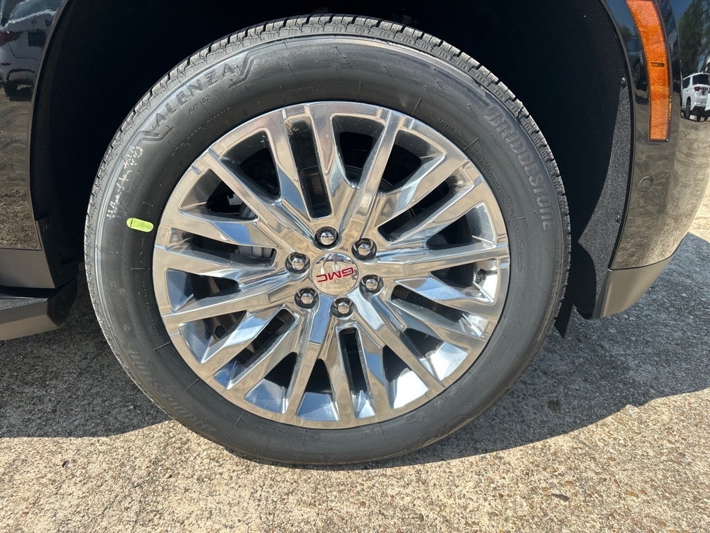 2025 GMC Yukon Elevation