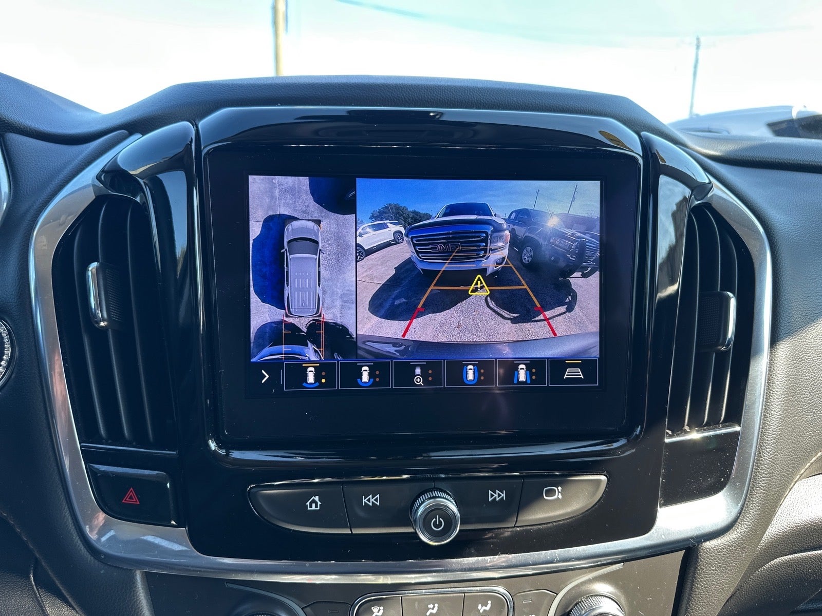 2021 Chevrolet Traverse RS