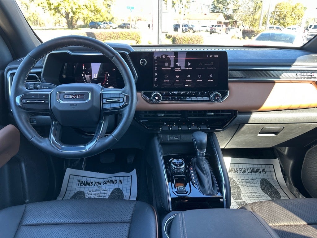 2023 GMC Canyon AT4