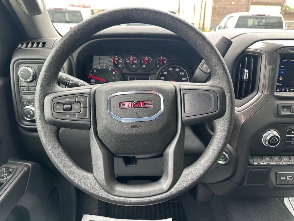 2025 GMC Sierra 1500 Pro
