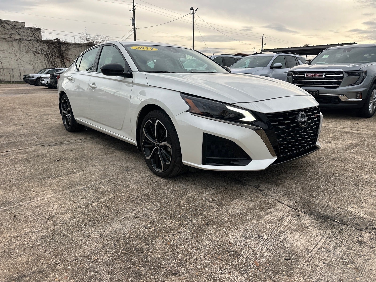 2024 Nissan Altima 2.5 SR