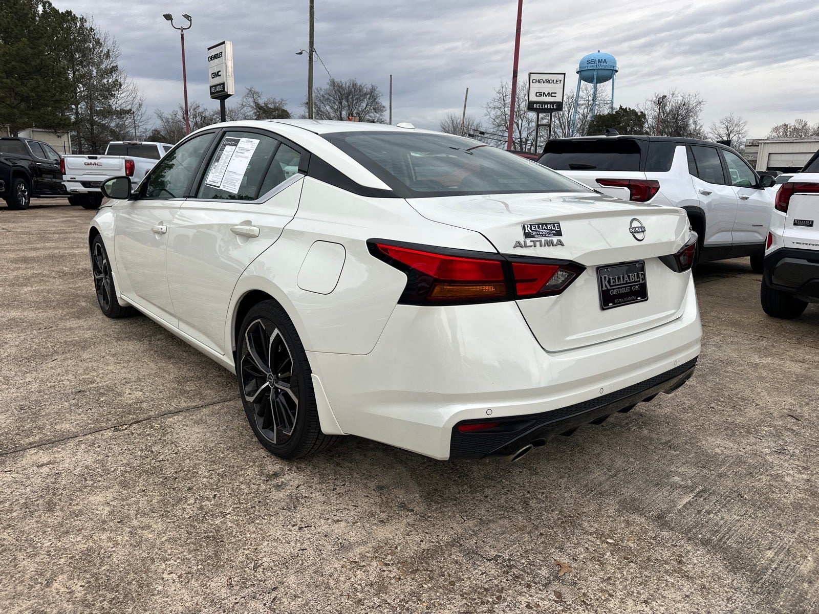 2024 Nissan Altima 2.5 SR