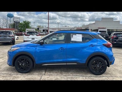 2024 Nissan Kicks SR