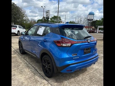 2024 Nissan Kicks SR