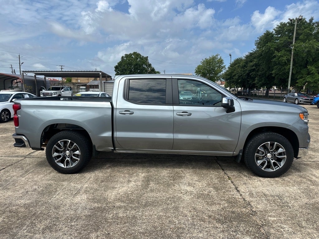 2023 Chevrolet Silverado 1500 LT - Photo 6